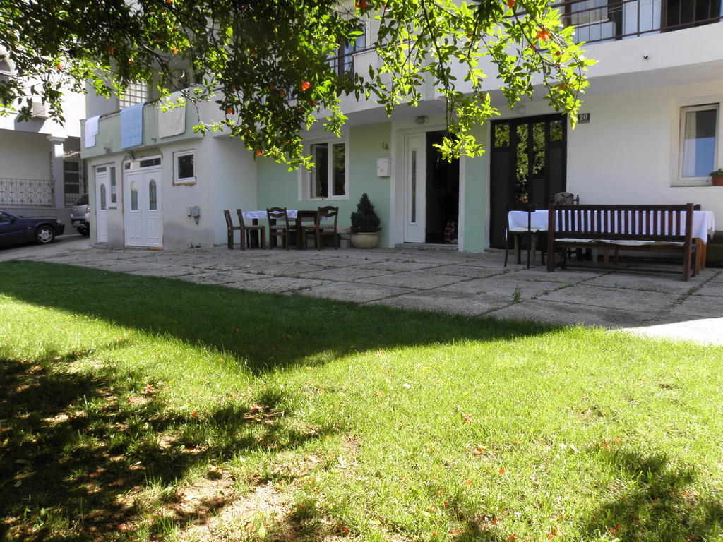 Hostel Nina Mostar Luaran gambar